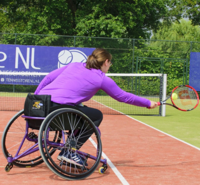 Rolstoel tennis.png